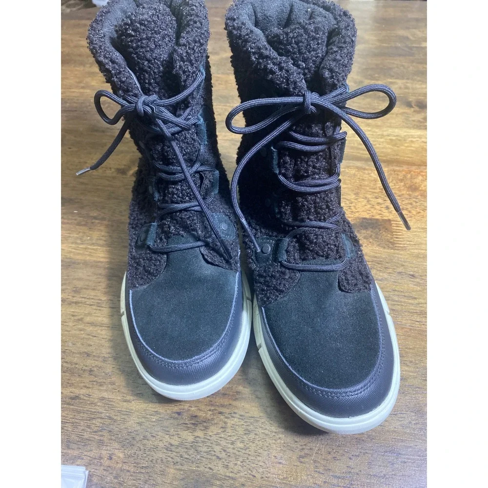 Sorel Explorer Joan Waterproof Sherpa Suede Leather Boots Womens Sz 10
